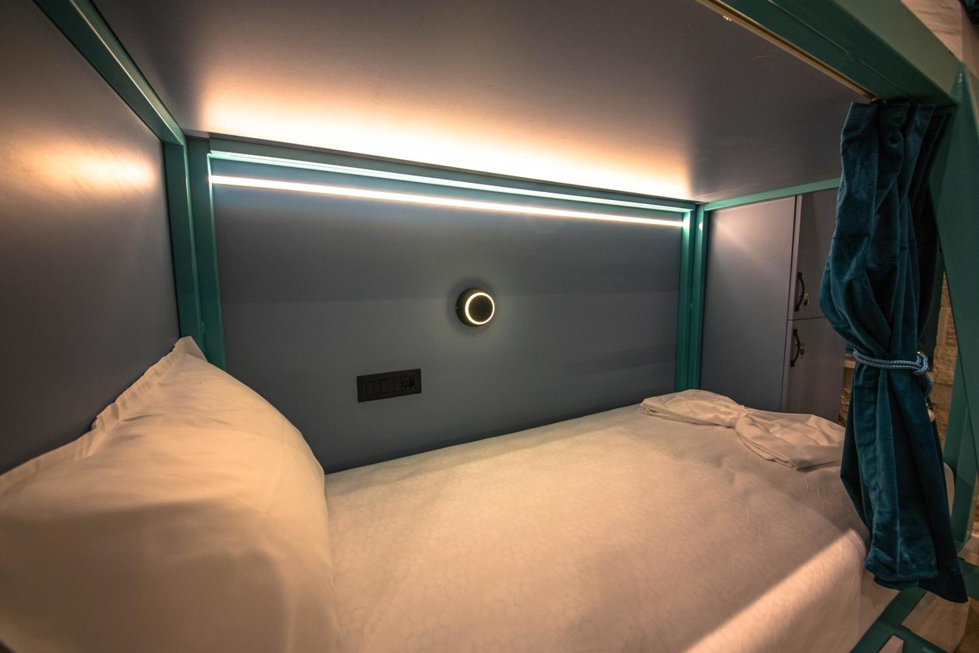 Vega 43 Hostel