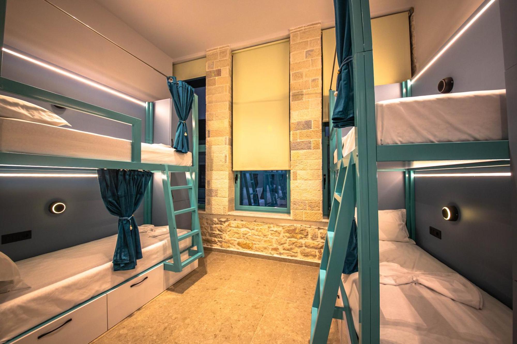 Vega 43 Hostel